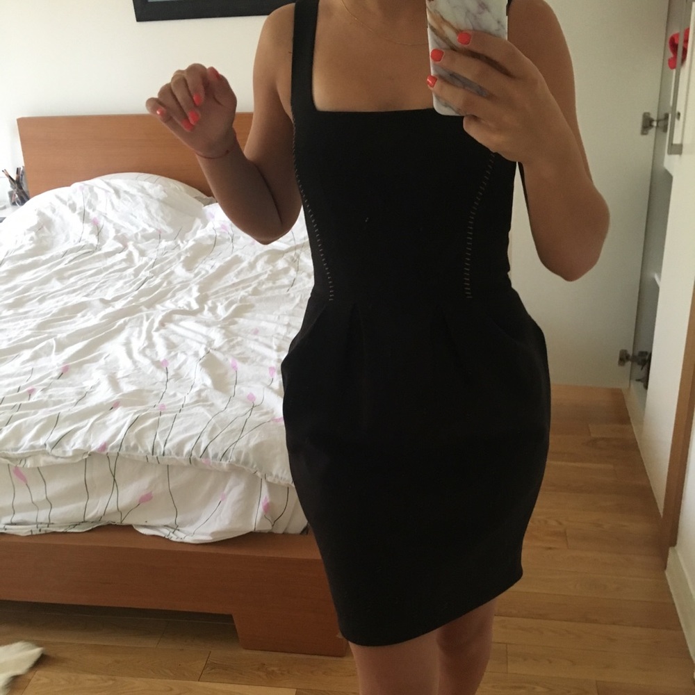 L’agence Little Black Dress